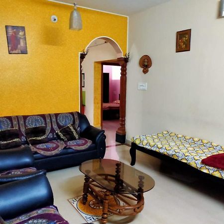 Maanyatha Home Stay Manipal Exterior foto
