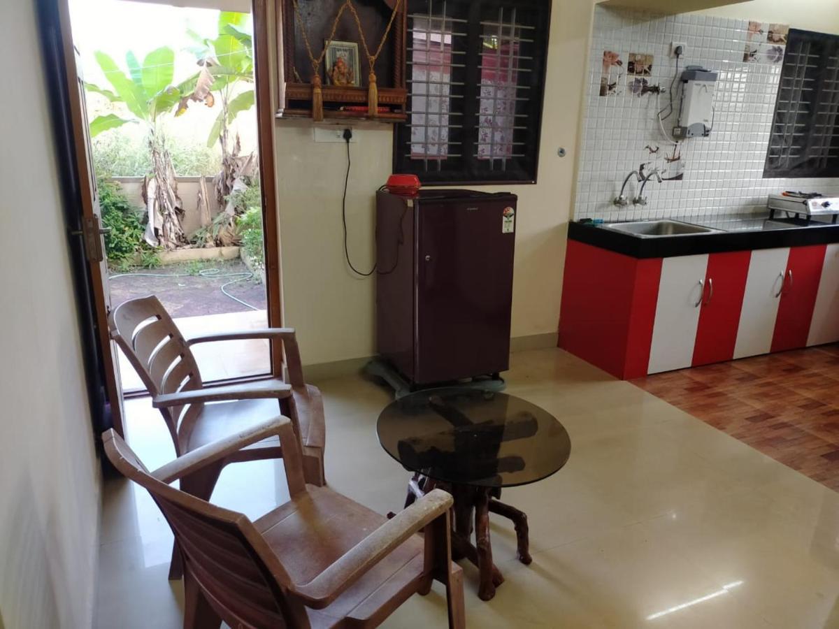 Maanyatha Home Stay Manipal Exterior foto